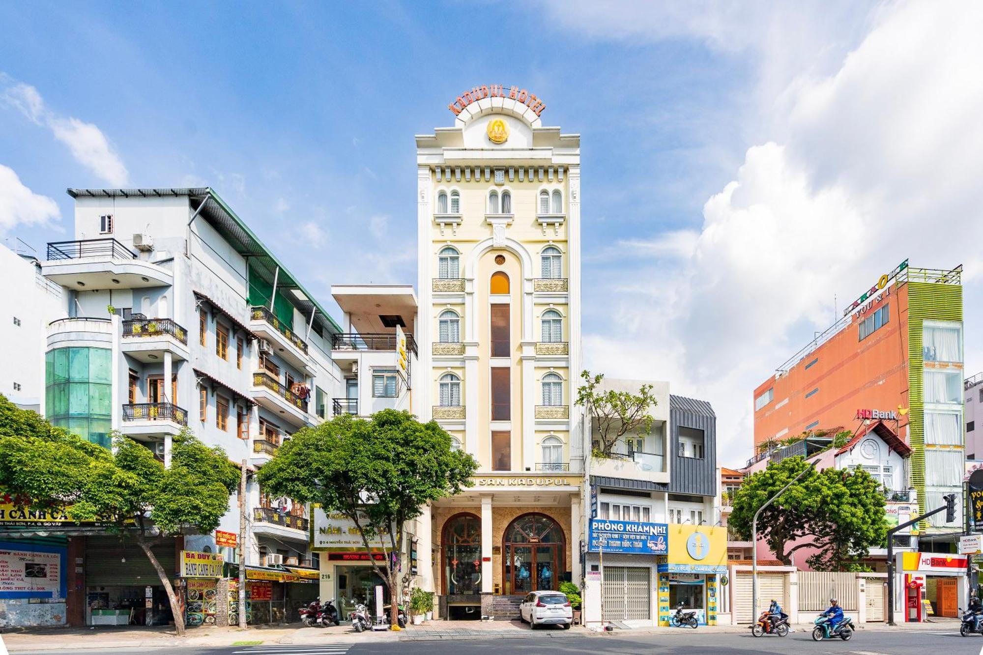 Hotel Kadupul 2*